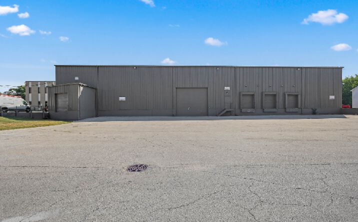 Pictures of Industrial property located at 115 Hankes Ave, Aurora, IL 60505 for sales - image #1