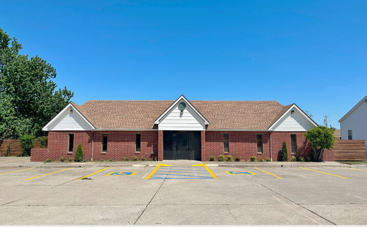 Pictures of Office property located at 2820 Linda Ln, Del City, OK 73115 for sales - image #1