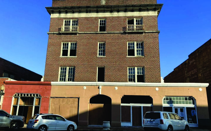 Pictures of Office, Hospitality property located at 115 S Main St, Yazoo City, MS 39194 for sales - image #1