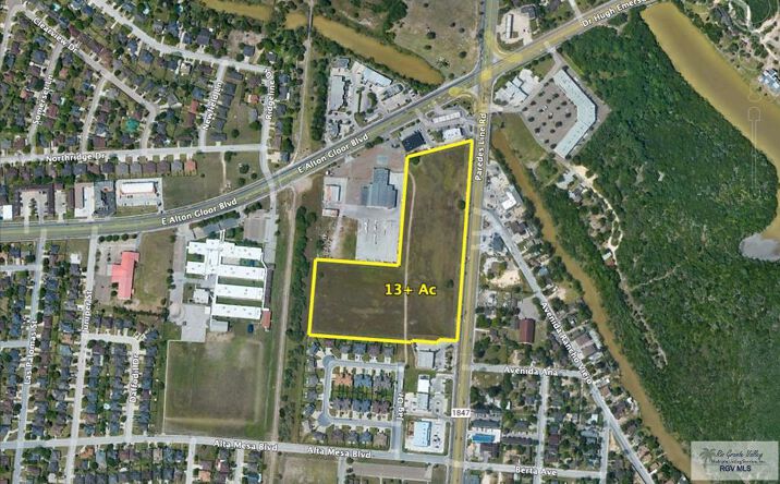 Pictures of Land property located at - Paredes Line Rd., Brownsville, TX 78520 for sales - image #1