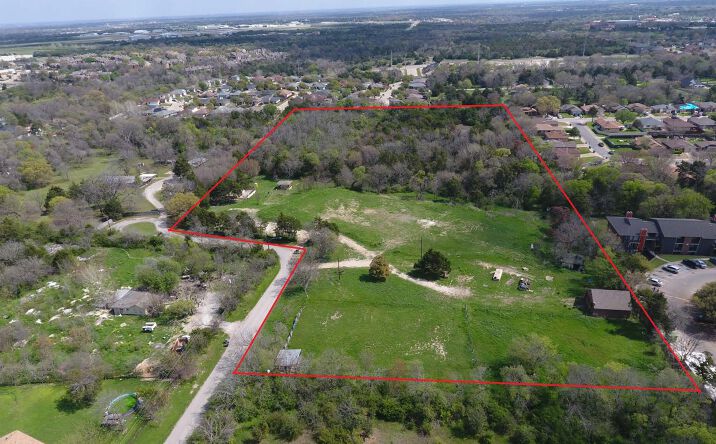 Pictures of Land property located at 4232 & 4212 Corral Dr, Dallas, TX 75237 for sales - image #1