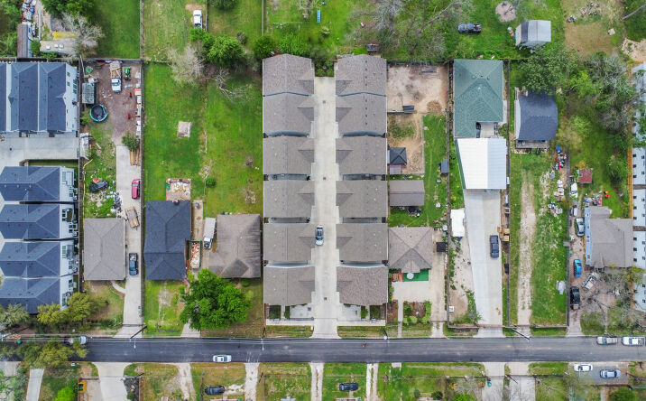 Pictures of Multifamily property located at 849 Mansfield St, Houston, TX 77091, 853 Mansfield St, Houston, TX 77091 for sales - image #1
