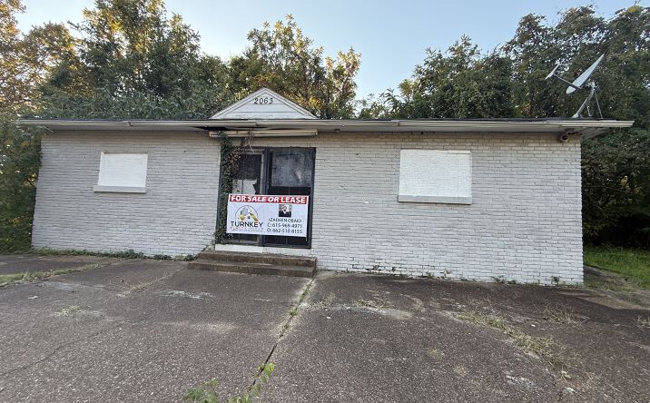 Pictures of Retail property located at 2063 Castex St, Memphis, TN 38109 for sales - image #1