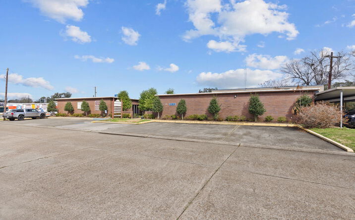 Pictures of Mixed Use, Office, Special Purpose property located at 111 Mercury St, Lafayette, LA 70501 for sales - image #1