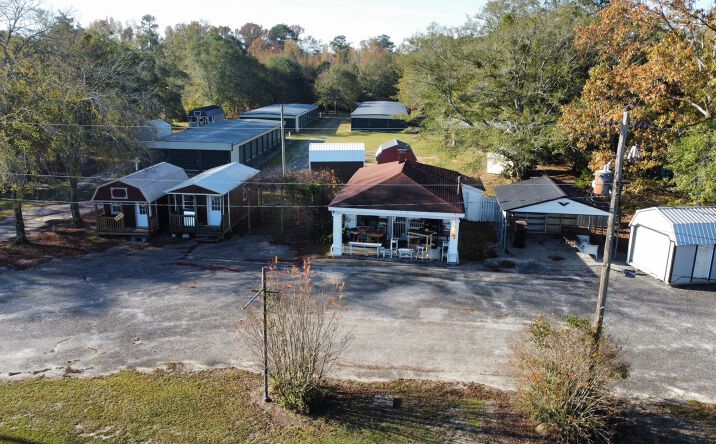 Pictures of Self Storage property located at 4701 GA-15, Greensboro, GA 30642 for sales - image #1