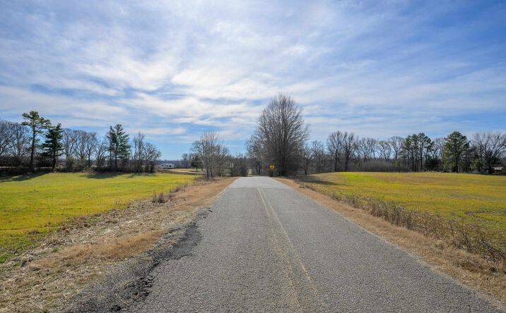 MONTGOMERY RD, UNINCORPORATED, TN 38015 | Crexi.com