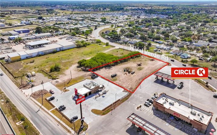Pictures of Land property located at 943 W Expressway 83, Donna, TX 78537 for sales - image #1