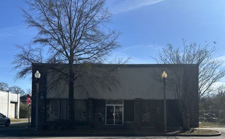 Pictures of Industrial property located at 4301 Gary Ave, Fairfield, AL 35064 for sales - image #1