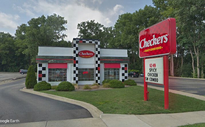 Pictures of Retail property located at 2100 Orchard Lake Rd, Sylvan Lake, MI 48320 for sales - image #1