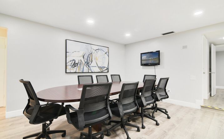 Pictures of Mixed Use, Office property located at 5150 Old Howell Branch Rd, Winter Park, FL 32792 for sales - image #1