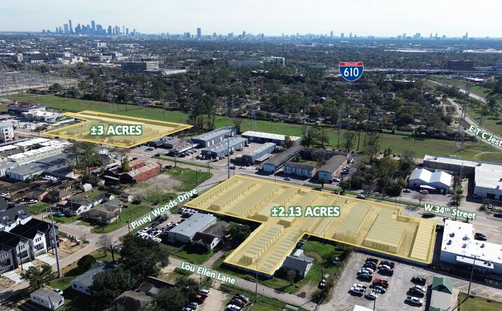 Pictures of Land, Self Storage property located at 2213 W 34th St, Houston, TX 77018 for sales - image #1