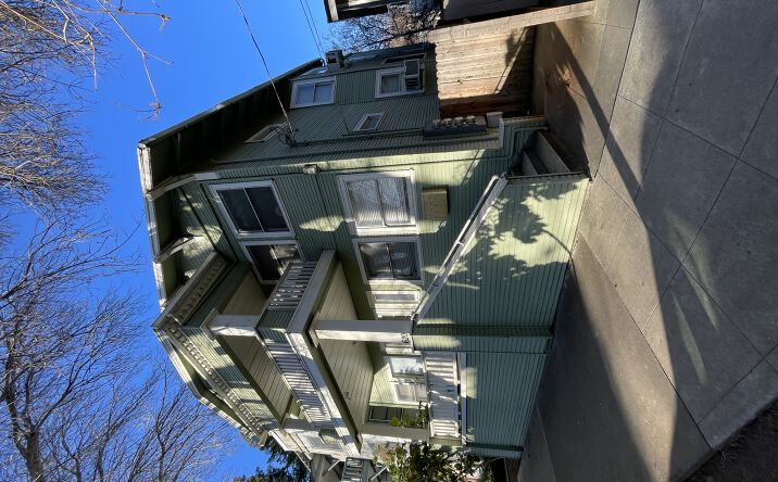 Pictures of Multifamily property located at 620 14th St, Sacramento, CA 95814 for sales - image #1