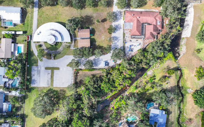 Pictures of Retail, Special Purpose property located at 2209 75th St W, Bradenton, FL 34209 for sales - image #1