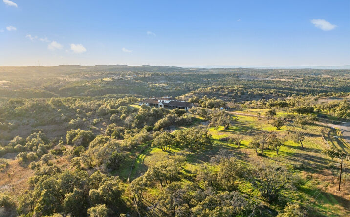Pictures of Land property located at 18700 Moreh Peak Pass, Austin, TX 78738 for sales - image #1