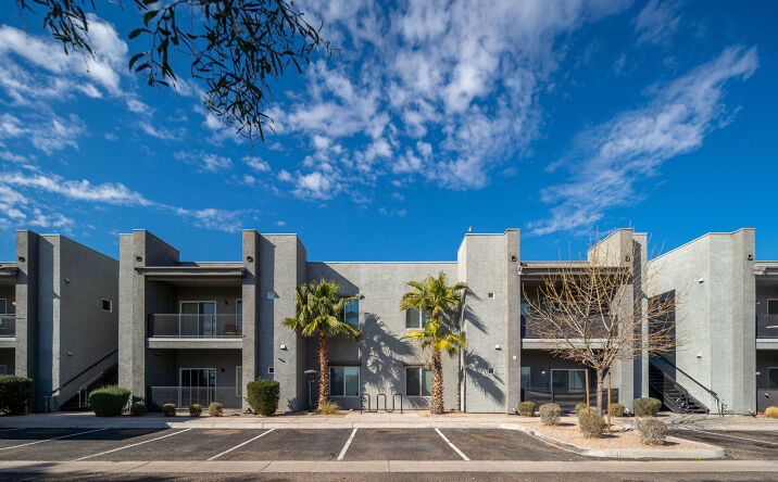 Pictures of Multifamily property located at 2525 E Siesta Ln, Phoenix, AZ 85050 for sales - image #1