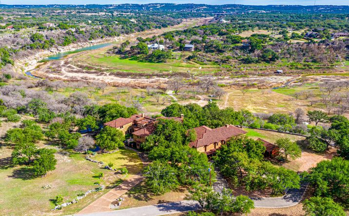 Pictures of Retail, Land property located at 3220 Fall Creek Estates Dr, Spicewood, TX 78669 for sales - image #1