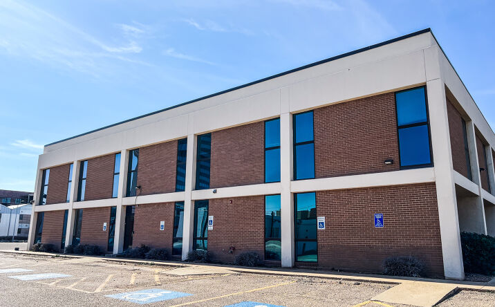 Pictures of Office property located at 1611 10th St, Lubbock, TX 79401 for sales - image #1