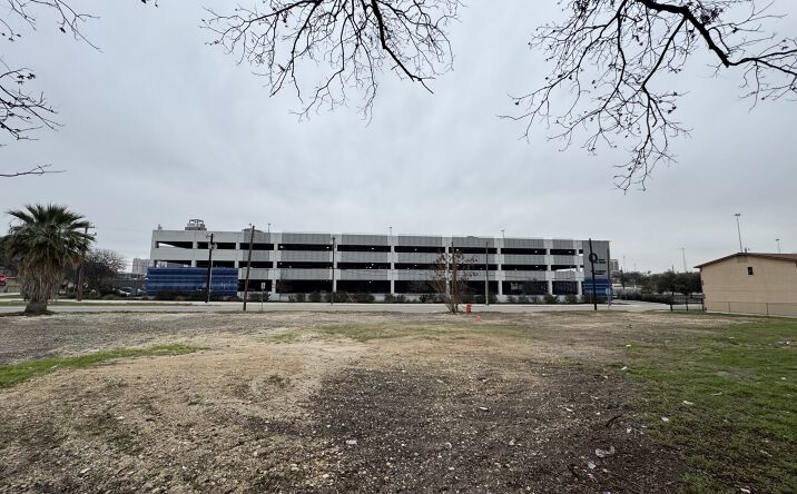 Pictures of Land property located at 501 W Quincy St, San Antonio, TX 78212 for sales - image #1