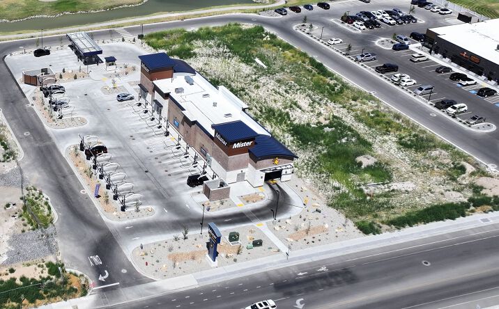 Pictures of Retail property located at 1700 S 3000 W, Syracuse, UT 84075 for sales - image #1