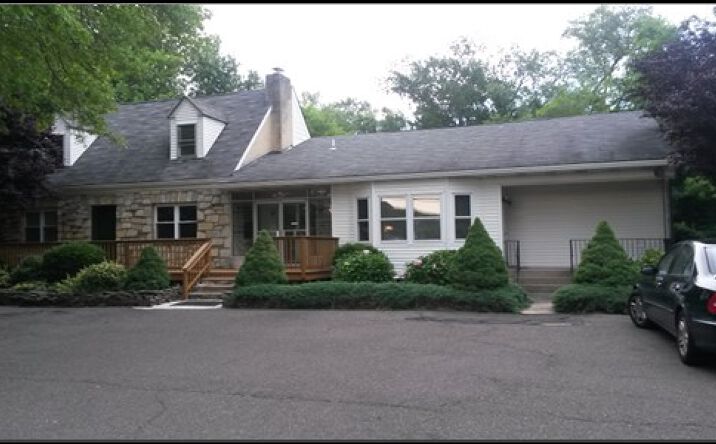 Pictures of Office property located at 600 Lawrence Rd, Lawrence Township, NJ 08648 for sales - image #1