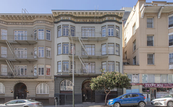 Pictures of Multifamily property located at 537 Hyde St, San Francisco, CA 94109 for sales - image #1