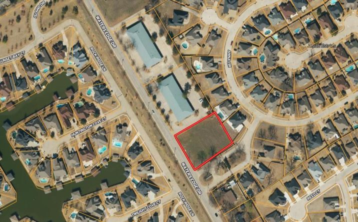 Pictures of Land property located at 1327 Waters Edge Dr, Granbury, TX 76048 for sales - image #1