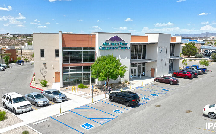 Pictures of Office property located at 4401 E Lohman Ave, Las Cruces, NM 88011 for sales - image #1