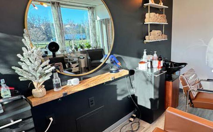 Pictures of Office, Retail property located at Woodridge, Naperville, IL 60540, Naperville, Naperville, IL 60540 for sales - image #1