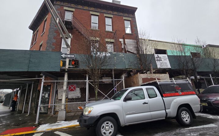 Pictures of Land property located at 733 6th St, Union City, NJ 07087 for sales - image #1