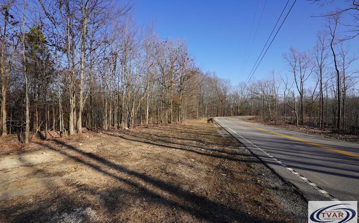 Pictures of Land property located at 3 Highway 232, Stewart, TN 37175 for sales - image #1