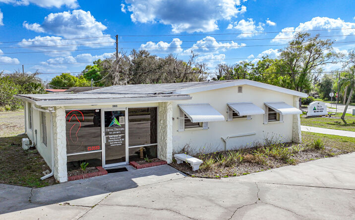 Pictures of Office property located at 303 E Gibson St, Arcadia, FL 34266 for sales - image #1
