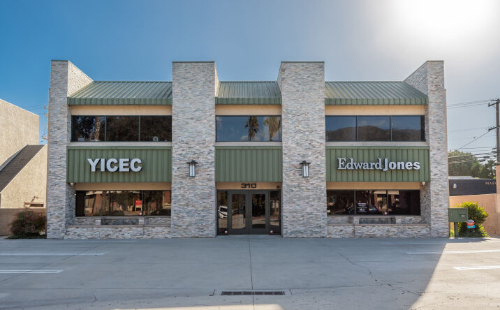 Pictures of Office property located at 310 E Foothill Blvd, Arcadia, CA 91006 for sales - image #1