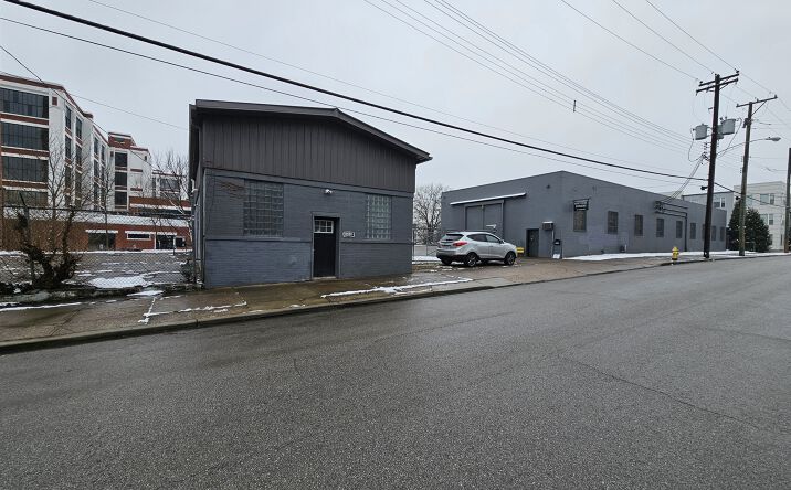 Pictures of Land, Mixed Use, Multifamily property located at 1517 Knowlton St, Cincinnati, OH 45223 for sales - image #1