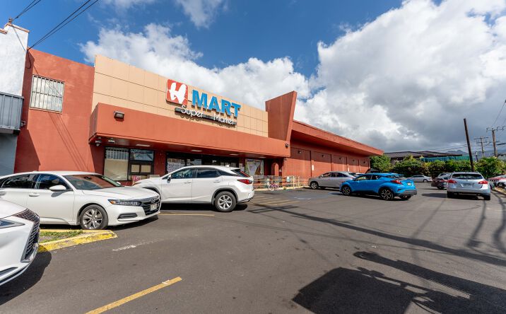 Pictures of Industrial, Multifamily, Retail property located at 1010 Kaili St, Honolulu, HI 96819 for sales - image #1