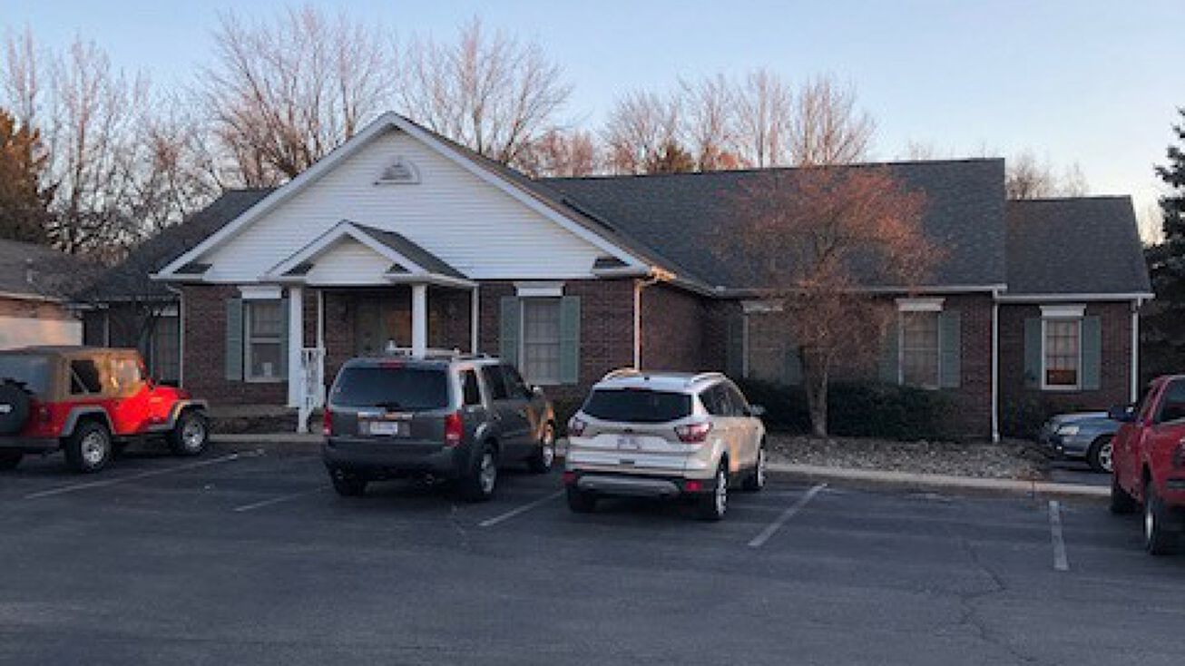 182 East Avenue, Tallmadge, OH 44278