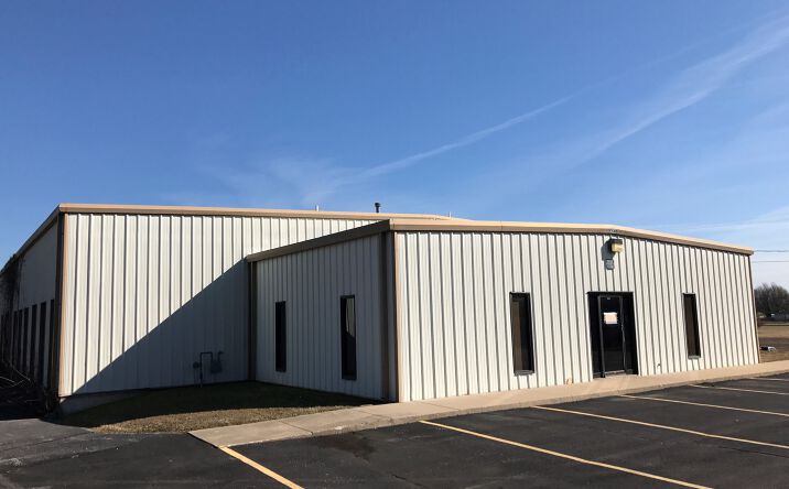 Pictures of Industrial property located at 1710 N. Eldon Ave., Springfield, MO 65803 for comps - image #1