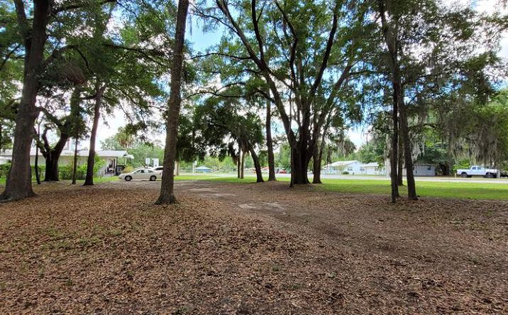 Pictures of Land property located at Lot 2 NE 4th Ave, Chiefland, FL 32626 for sales - image #1
