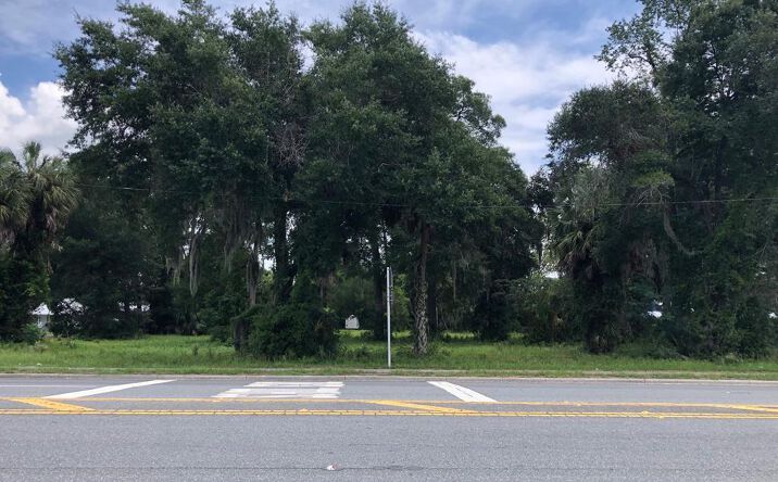 Pictures of Land property located at 7 lots N Main St, Chiefland, FL 32626 for sales - image #1