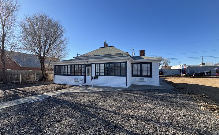 Pictures of Multifamily property located at 157 N 4th E St, Mountain Home, ID 83647 for sales - image #1