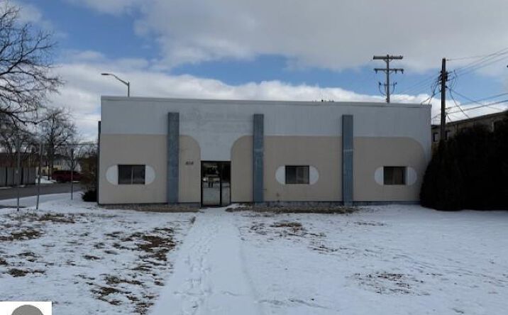 Pictures of Office property located at 414 N State, Alma, MI 48801 for sales - image #1