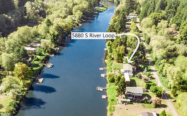 Pictures of Multifamily property located at 5880 S River Loop, Lincoln City, OR 97367 for sales - image #1