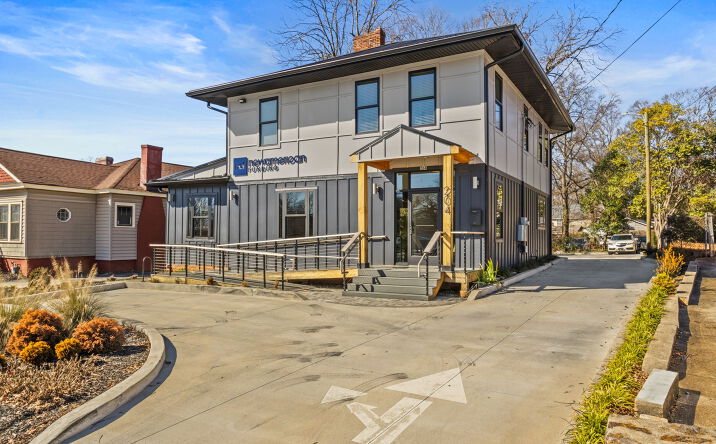Pictures of Office property located at 204 Mills Ave, Greenville, SC 29605 for sales - image #1