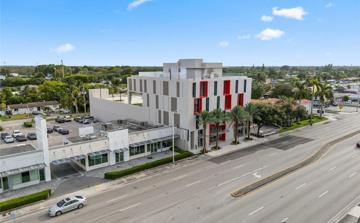 Pictures of Mixed Use, Office property located at 8955 SW 40th Ter, Miami, FL 33165 for sales - image #1