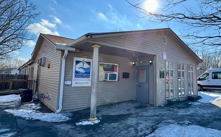 Pictures of Mixed Use, Office, Retail property located at 444 Glen Arvin Ave, Lexington, KY 40508 for sales - image #1