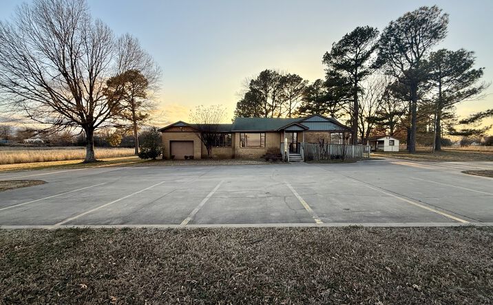 Pictures of Office property located at 9708 US-71 Office, Fort Smith, AR 72916 for sales - image #1