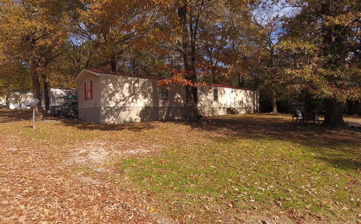 Pictures of Mobile Home Park property located at 1189 TX-31, Kilgore, TX 75662 for sales - image #1