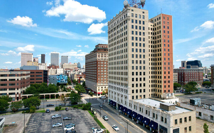 Pictures of Office, Retail property located at 332 W Broadway, Louisville, KY 40202 for sales - image #1