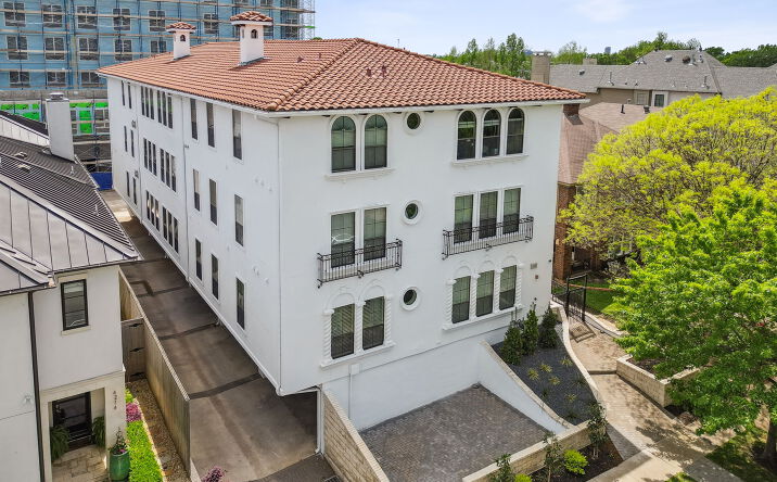 Pictures of Multifamily property located at 4210 Prescott Ave, Dallas, TX 75219 for sales - image #1
