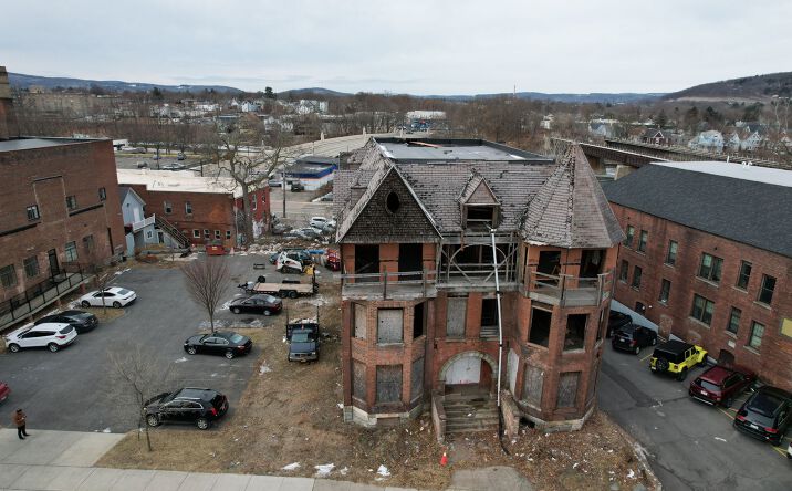 Pictures of Multifamily property located at 263 Washington St, Binghamton, NY 13901 for sales - image #1