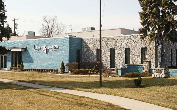 Pictures of Industrial property located at 885 Rochester Rd, Troy, MI 48083 for sales - image #1